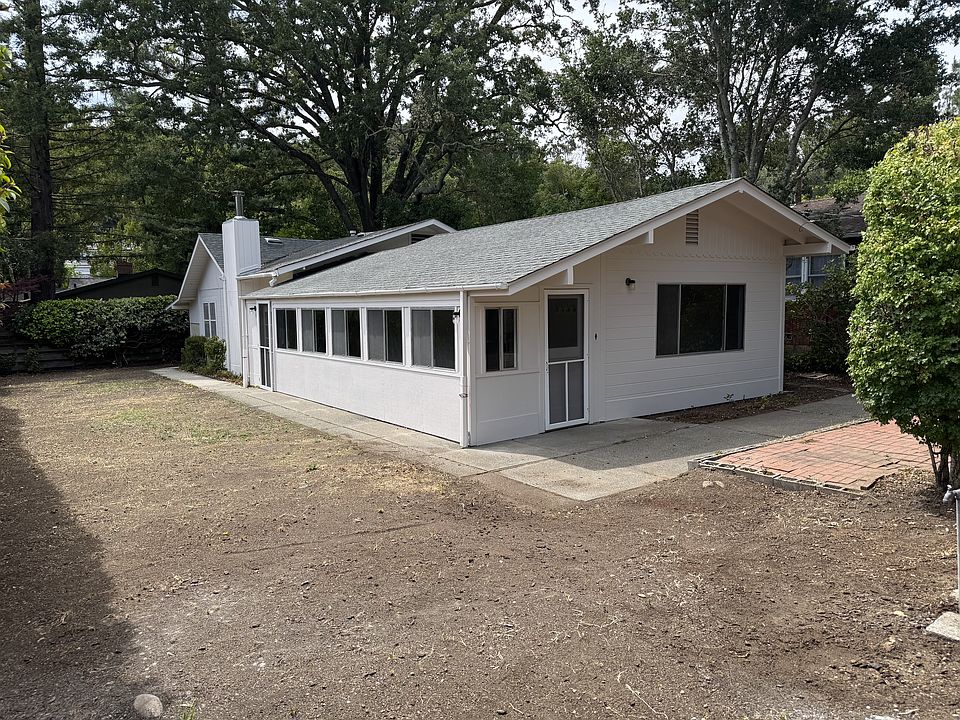 1st image of 221 The Alameda