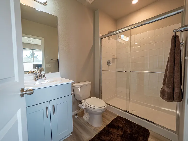 5677 Vivian St — Photo 13