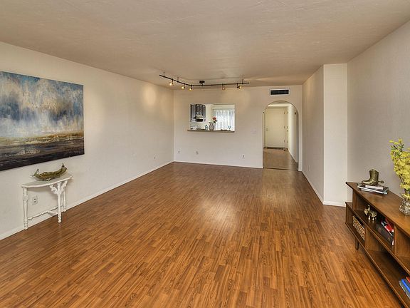 5th image of 7863 E Rosewood St