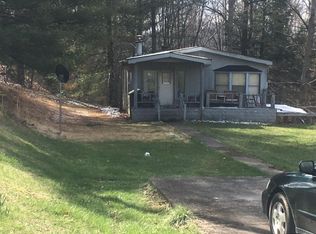 236 Liza Flts, Clintwood, VA 24228