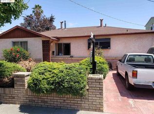 9838 Bernhardt Dr, Oakland, CA 94603