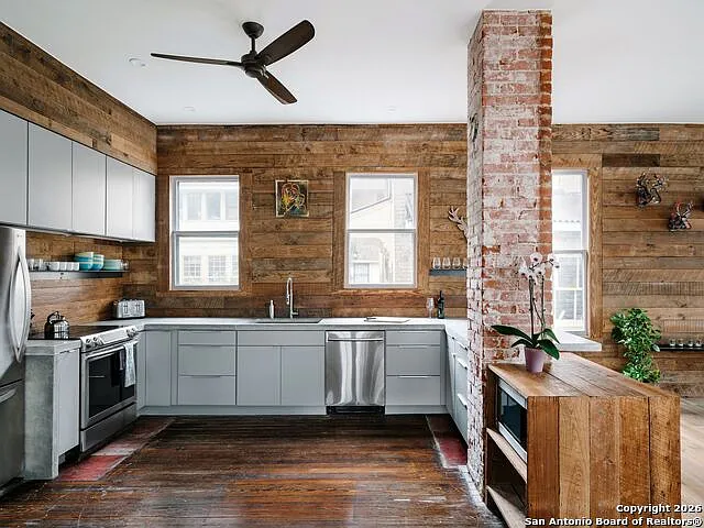 215 Beauregard — Photo 8