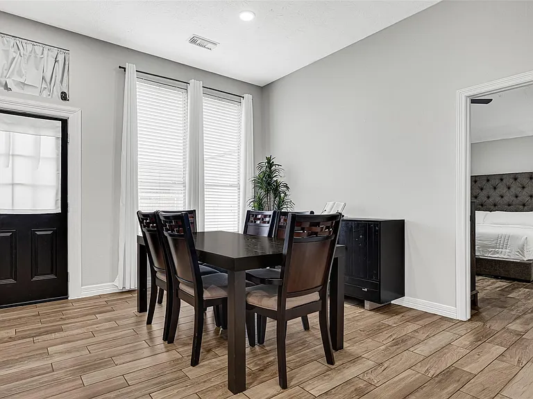 174 Horn Ct — Photo 8