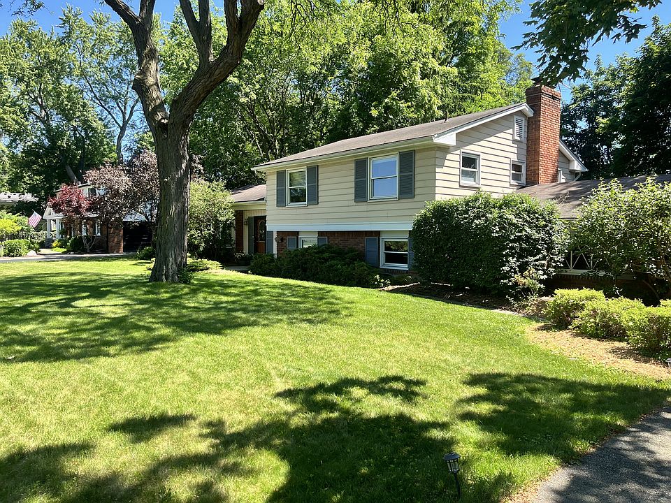 1st image of 539 S Sheldon Rd