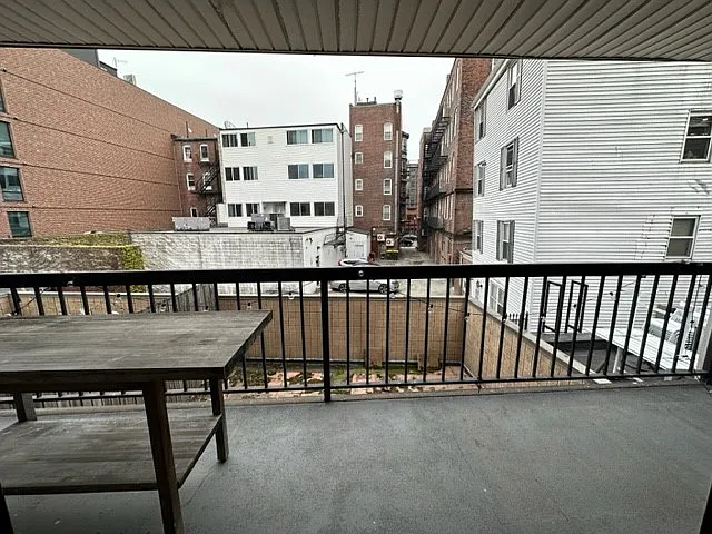 77 Salem St #3B — Photo 7