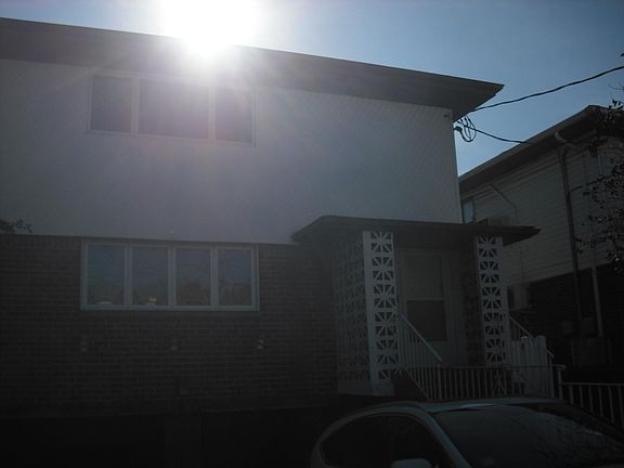3rd image of 8120 153rd Ave APT 1