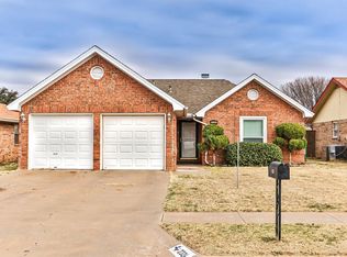 2324 93rd Pl, Lubbock, TX 79423