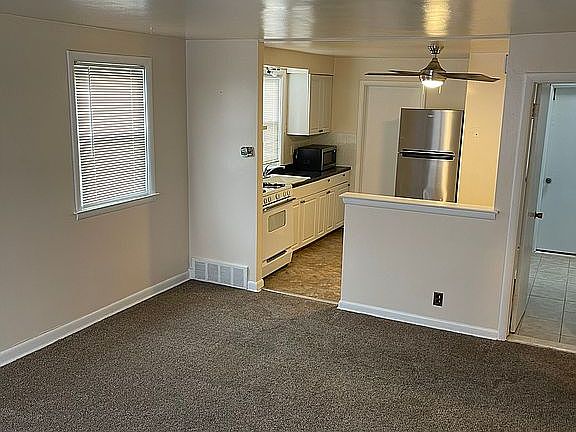 4th image of 1744 Solly Ave