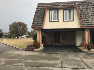 1 Cour Caravelle, Palos Hills, IL 60465