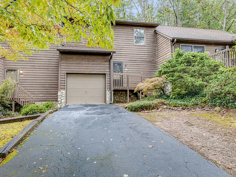 103 Parkway Vista Dr — Photo 25