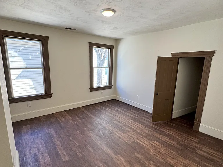 1021 Dale Ave SE #B — Photo 8