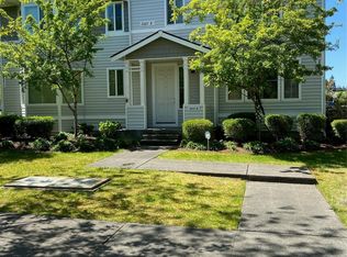 2025 Garry Oaks Ave UNIT B, Dupont, WA 98327