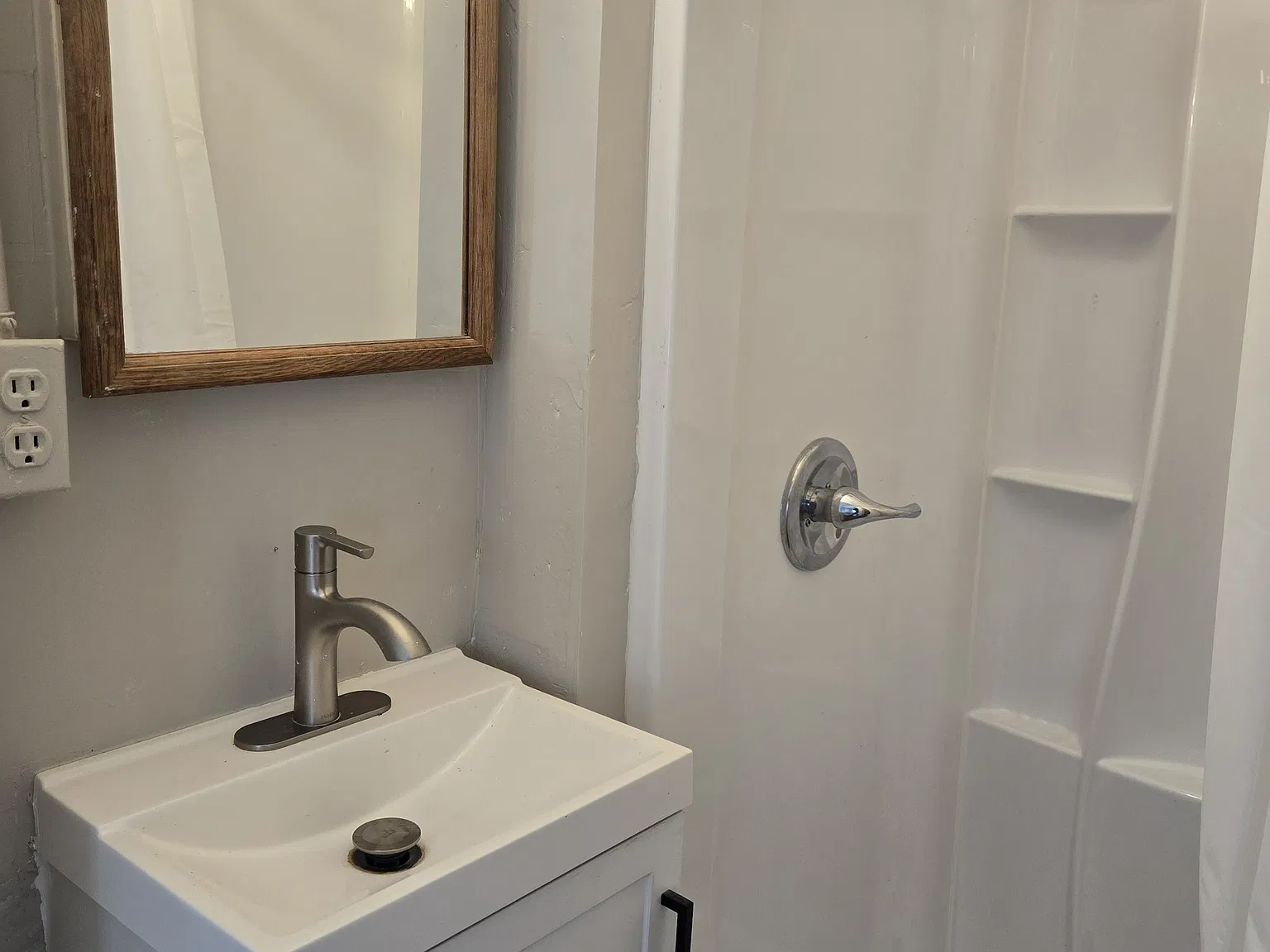 Studio, 212 sqft, $550 — Photo 4