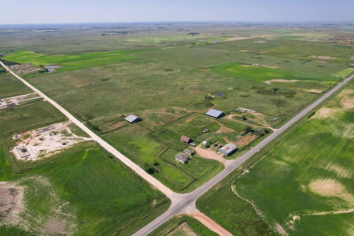1 N High Way 46, Laverne, OK 73848 Zillow