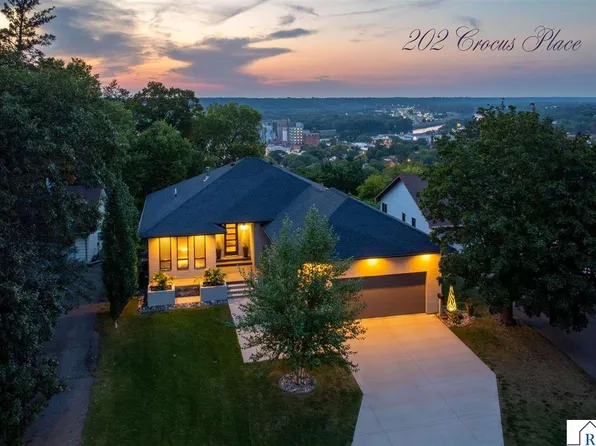 202 Crocus Pl, Mankato, MN 56001