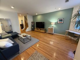 35 Todd Pl NE, Washington, DC