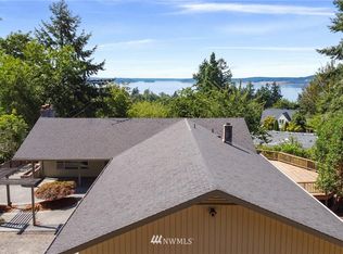 1115 Powell St, Steilacoom, WA 98388