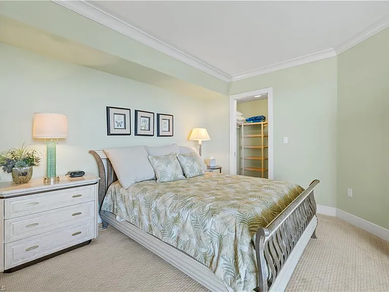 4021 Gulf Shore Blvd N #1804 — Photo 24