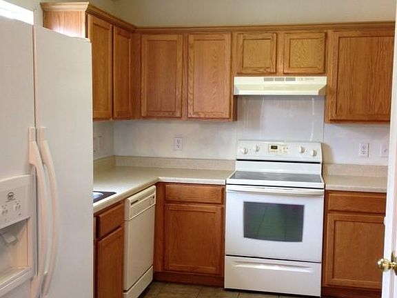 4th image of 5100 Donegal Bay Ct