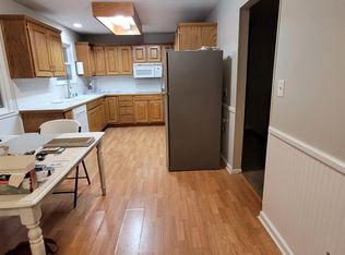 2245 Seaton Ave, Manhattan, KS 66502