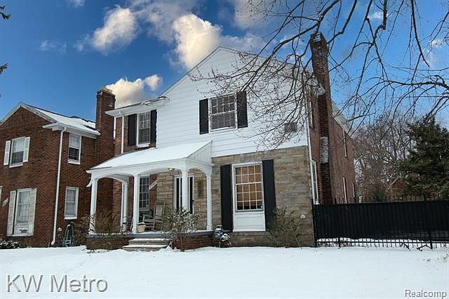 1st image of 17415 Birchcrest Dr