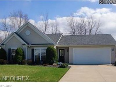 2261 Stonepath St, Lorain, OH, 44052