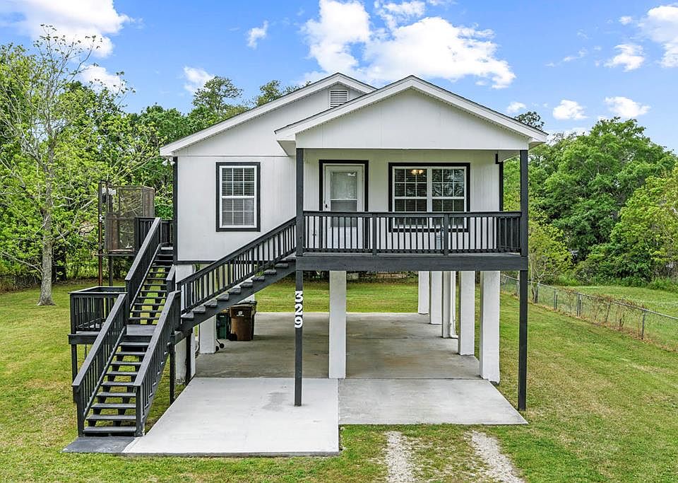 1st image of 329 Fleitas Ave