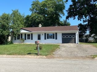 516 Memorial Dr, Edinburgh, IN 46124