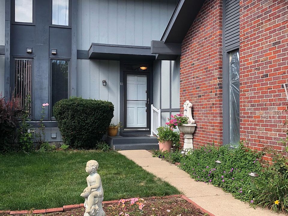 1st image of 7101 South St Unit 11