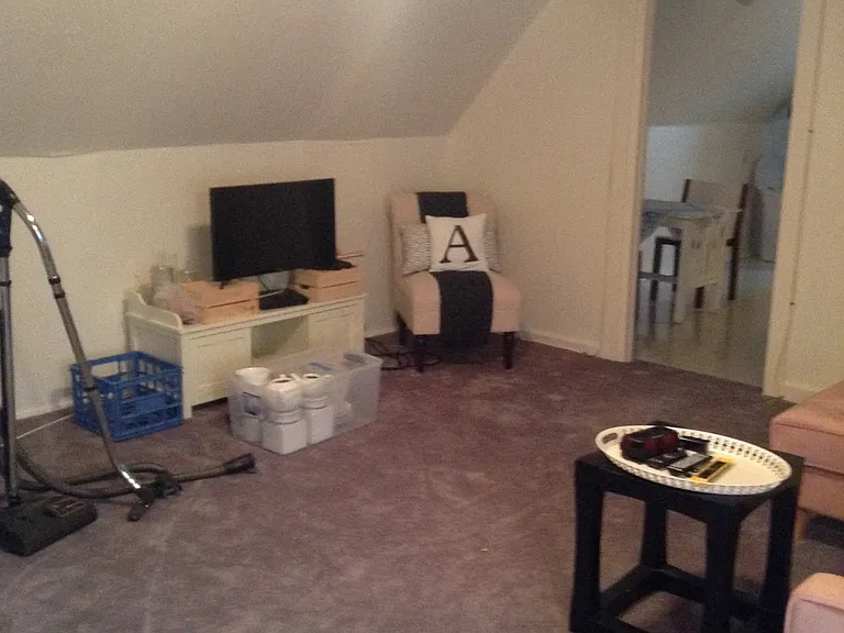 1055B Bruck St #A — Photo 3
