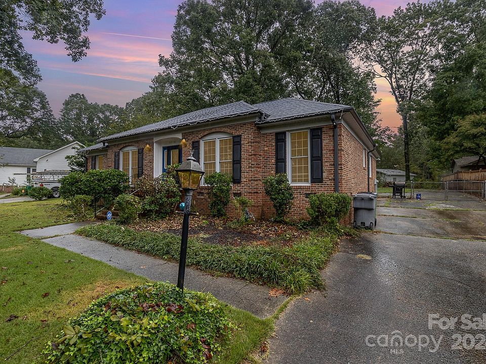 1st image of 5718 Hollirose Dr