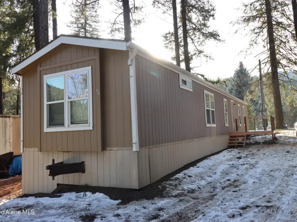 51 Center Ct, Saint Maries, ID 83861