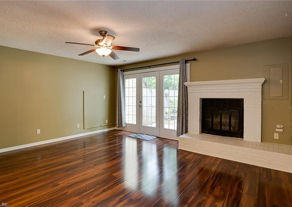 1st image of 4634 Greenlaw Dr