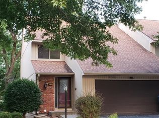 3200 SW Randolph Ave, Topeka, KS 66611