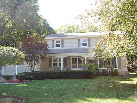 1st image of 853 Westport Dr