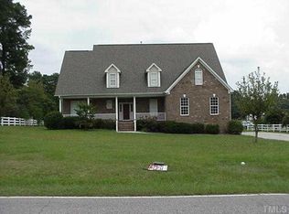 540 N Lincoln St, Benson, NC 27504