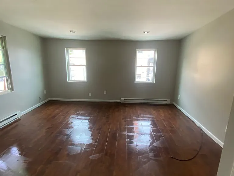 1836 E Atlantic St — Photo 4