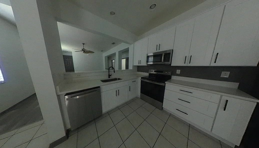 3 bed, 2.0 bath, 1562 sqft, $2,095 — Photo 2