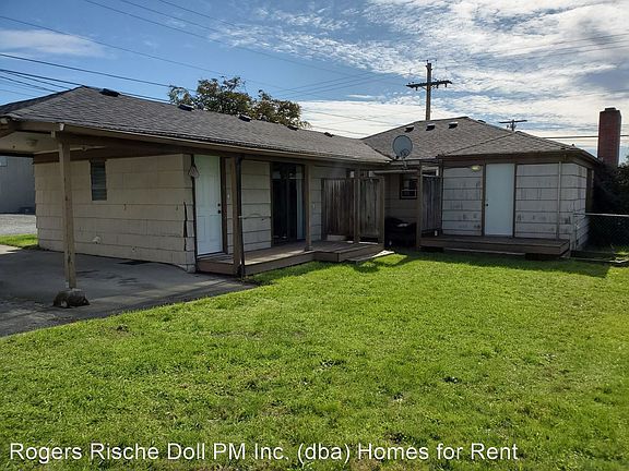 3rd image of 1260 E Whidbey Ave #2