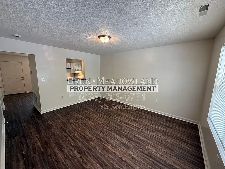 5622 Boxwood Garden Way — Photo 5