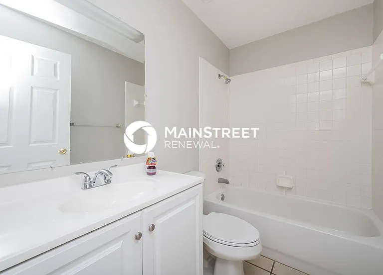 828 Trina Ln — Photo 9