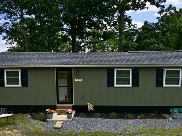 502 White Pine Ln, Capon Bridge, WV 26711