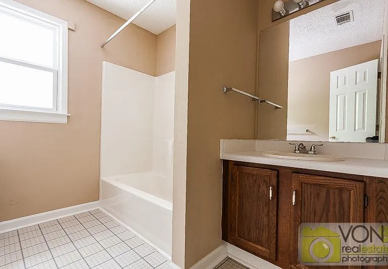 5259 Springtide Ln — Photo 11