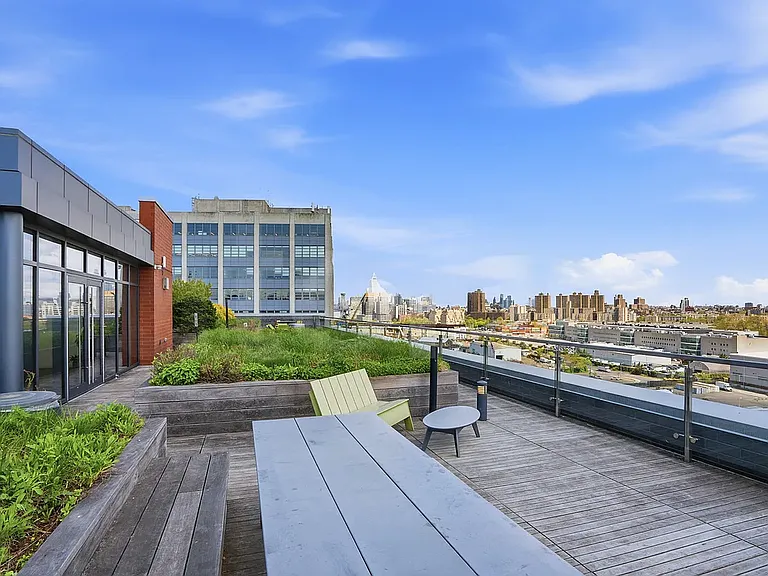 8 Vanderbilt Ave #4G — Photo 23
