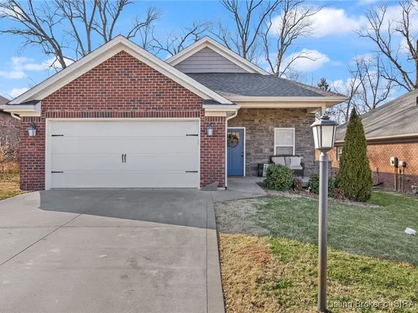 17 Old Capital Ridge NE, Corydon, IN 47112