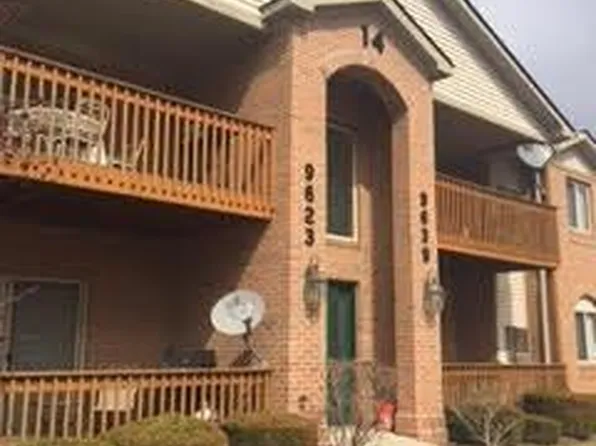 9625 Wildflower Ct #10, Van Buren Township, MI 48111