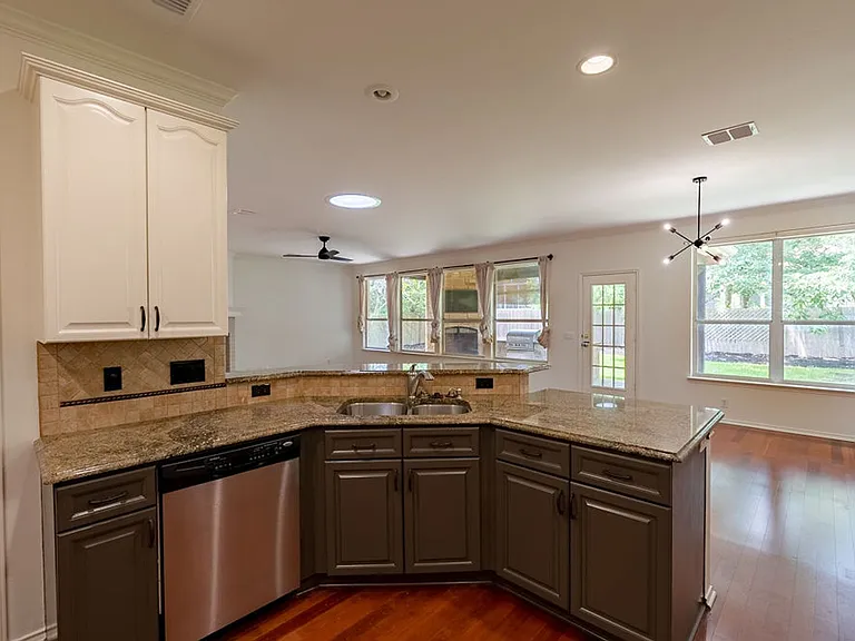 4108 Sun Spirit Dr — Photo 11