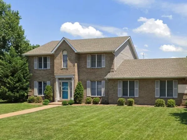 100 N 6th St, Dupo, IL 62239