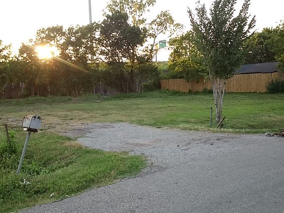 3rd image of 0 Bassett