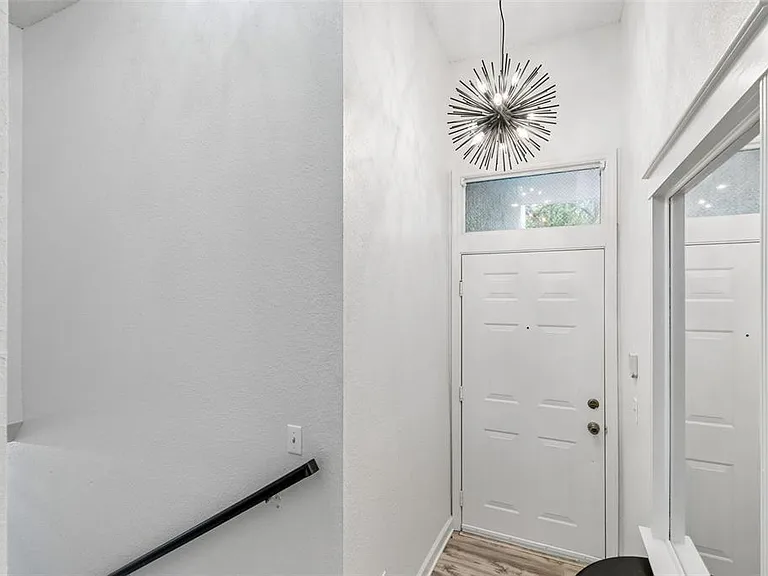 728 Coral Reef Dr #728 — Photo 3